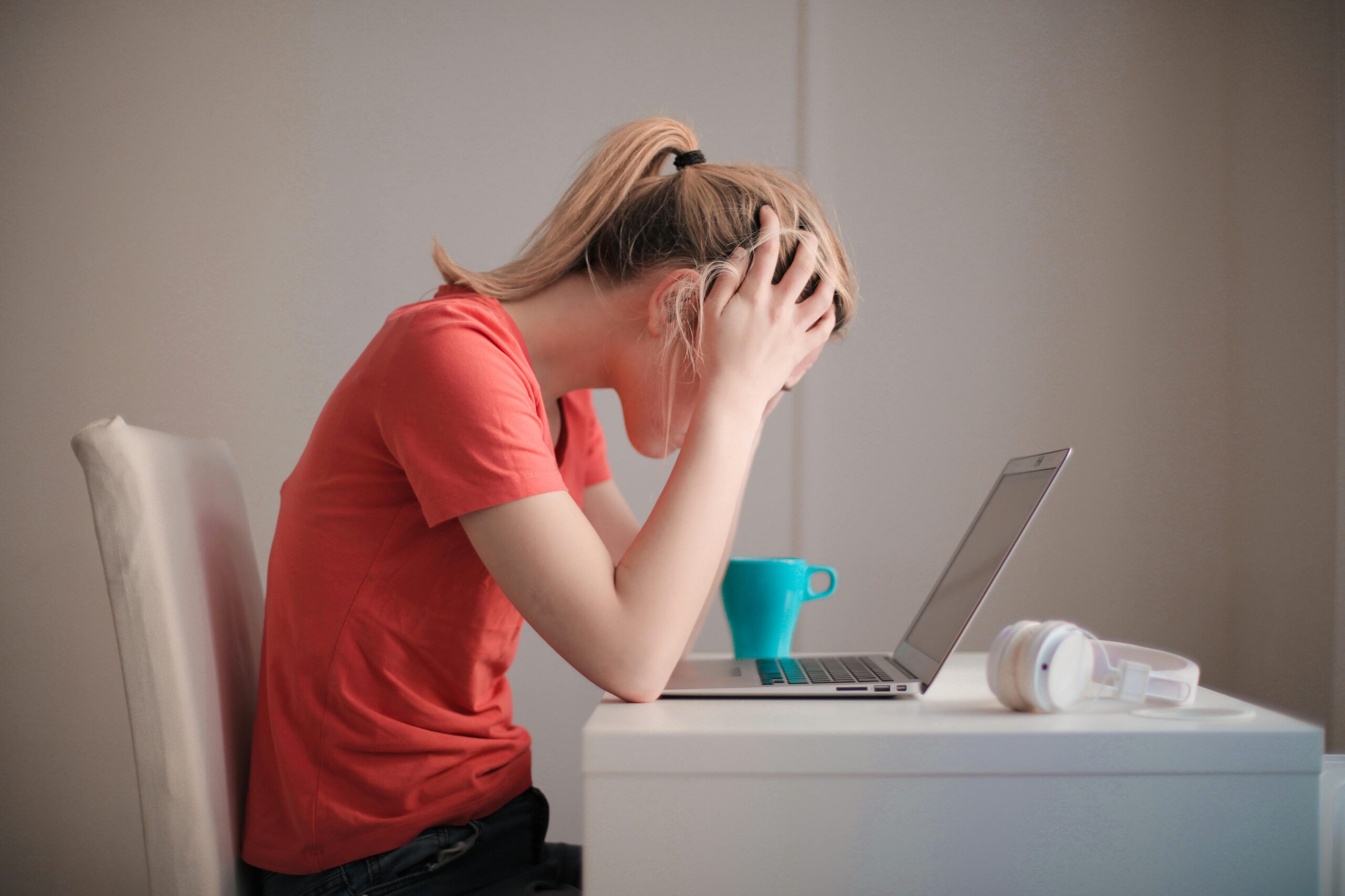 digital loneliness